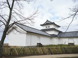 彦根城西の丸三重櫓及び続櫓