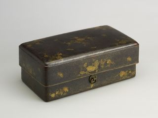 Lotus Arabesque Maki-E Sutra Box